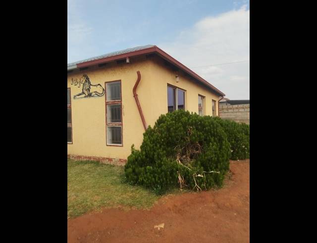 3 BEDROOM HOUSE FOR SALE IN DAWN PARK